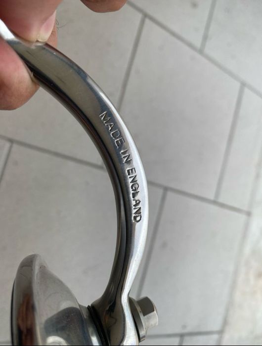 Retrovisor Café Racer Mota - Adaptação no volante