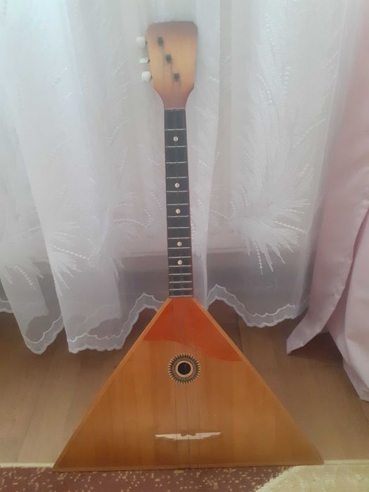Gitara bałałajka