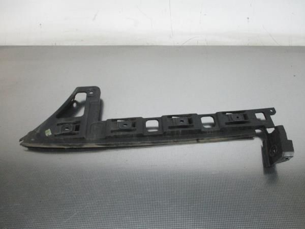 Guia de pára-choques trás direita VOLKSWAGEN Passat (3C2)