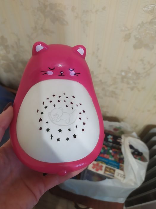 Продам дитячі іграшки та речі