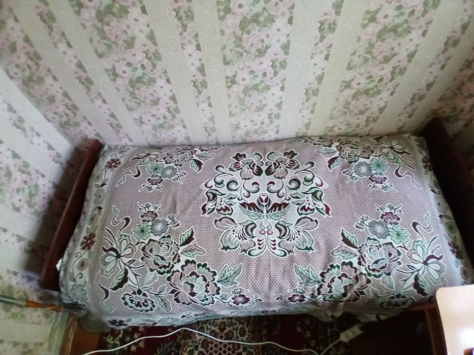 Продається ліжко.