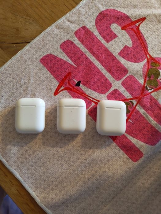 Case airpods 2 etui ładujące