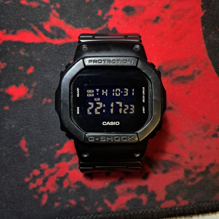 годинник Casio DW-5600BBN