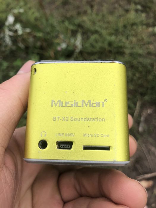 Портативная колонка