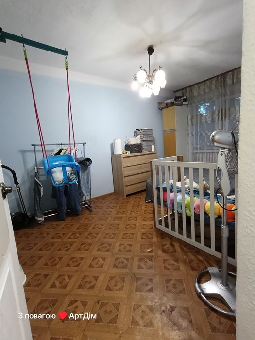 Продам 2-ну квартиру по вул.Євгена Мельникова