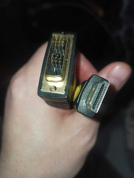 Монітор 22 дюйма