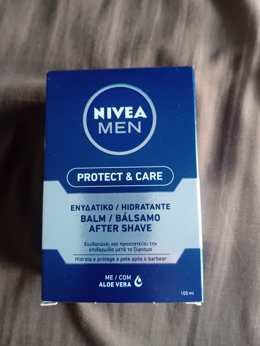 Varios After Shave