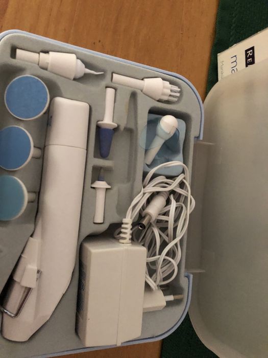 Kit unhas como novo com muitos acessorios