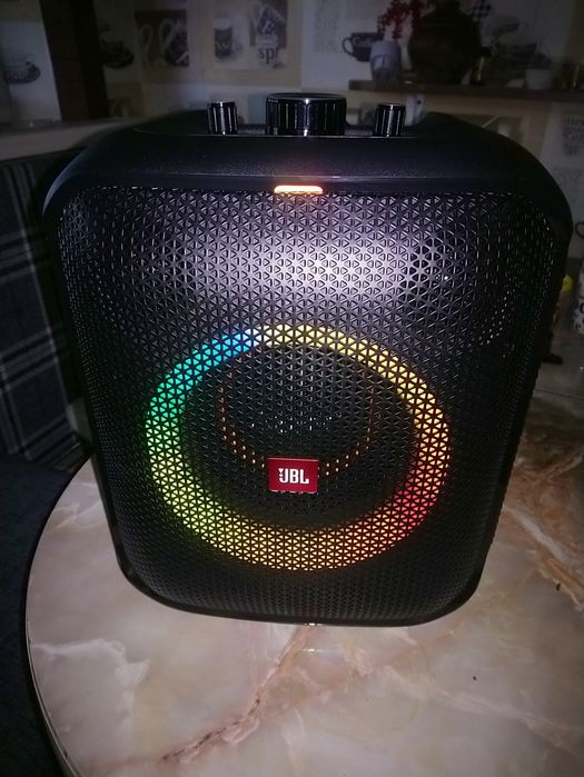 JBL Party box Encore Essential