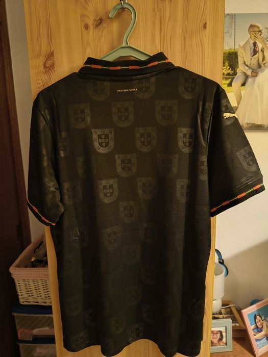 Camisola de Portugal Preta (pantera negra)