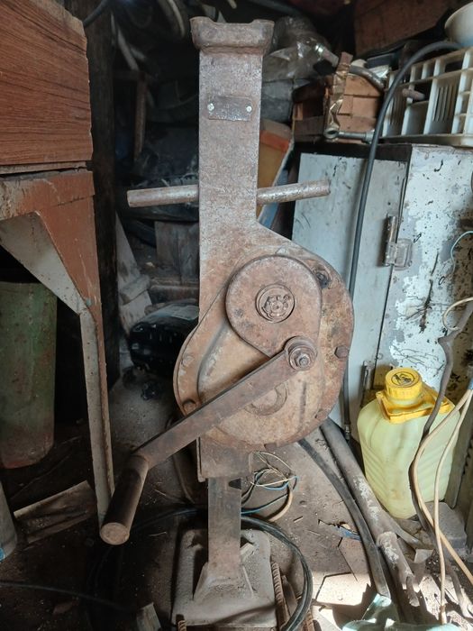 Продам домкрат реечный