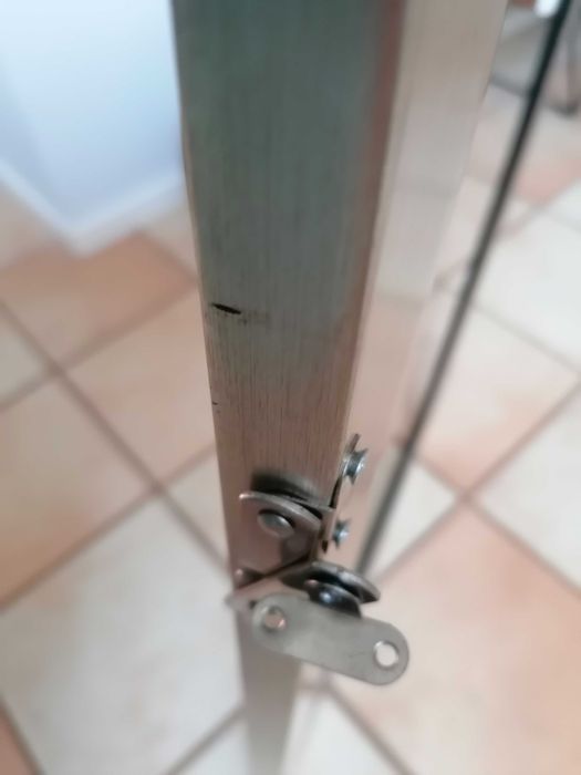 Moldura em madeira tipo placard