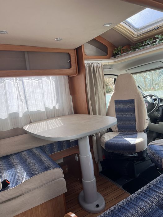 Autocarvana muitos extras