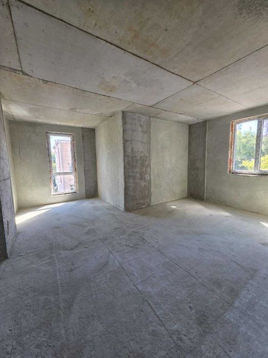 Продаж 2 кімнатної квартири, вулиця Очеретяна ( Мазепи)