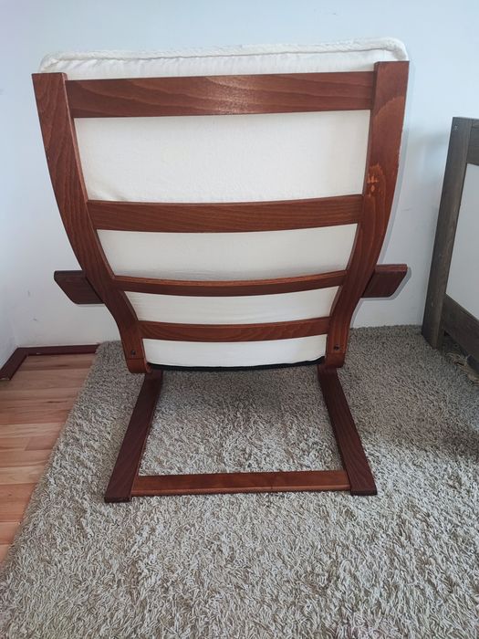 Коричневе Крісло-гойдалка, Стул від ikea.