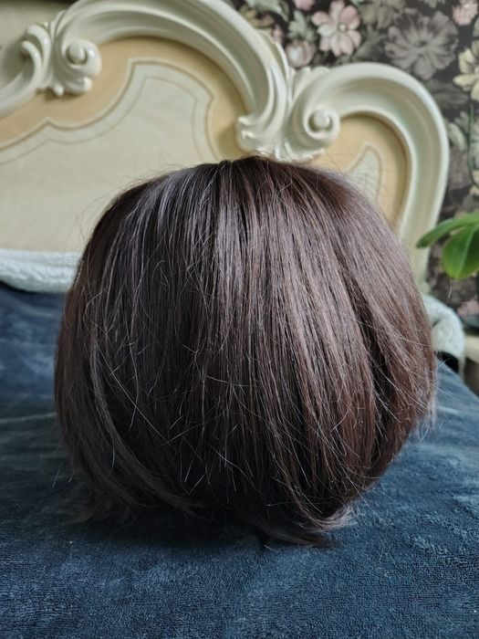 Парик каре с челкой