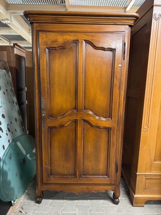 Szafa drewniana szafa jednodrzwiowa szafa Ludwik bieliźniarka orzech