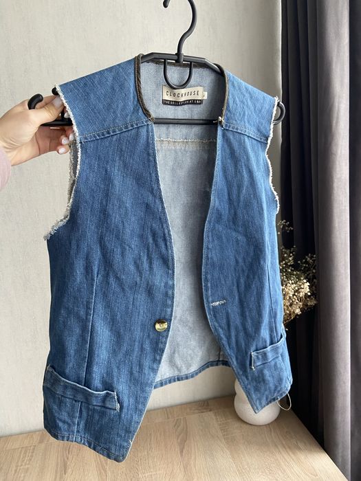 Джинсова жилетка, розмір S