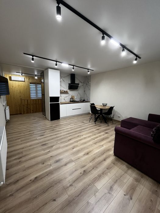 Оренда житла з гаражем подобово