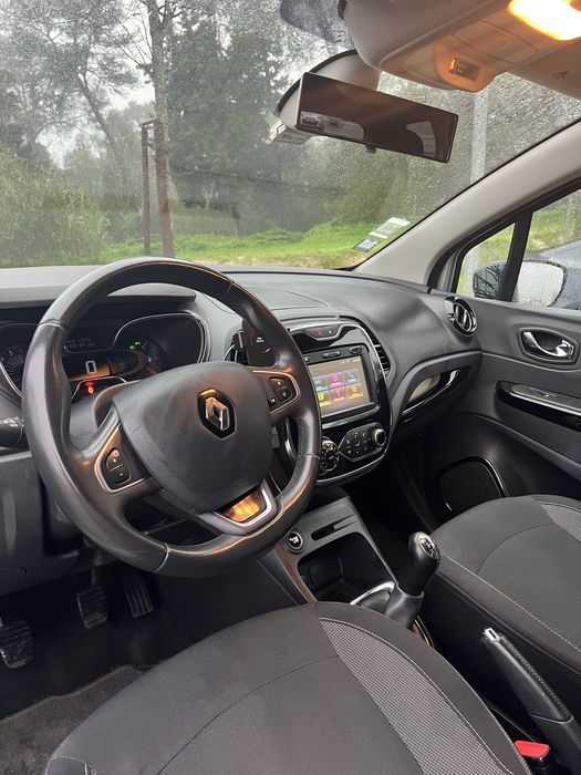 Renault Captur excl energy Tce90