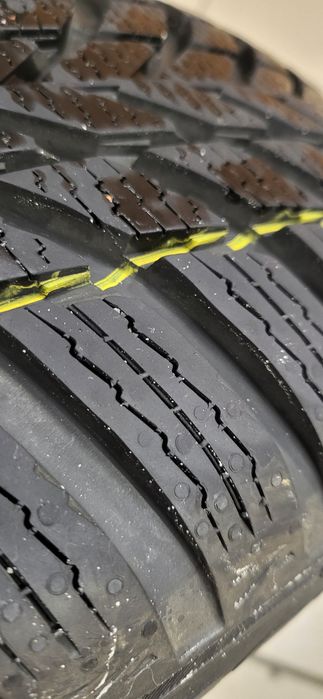 Nokian SNOWPROOF 2 SUV 215/60 R17
100V XL (Фінляндія ,2023 )