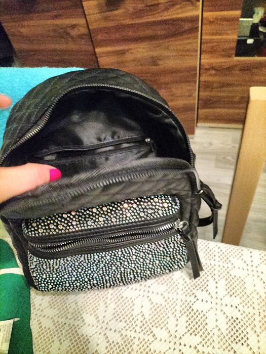 Plecak Pikowany z Cyrkoniami  Elegancki