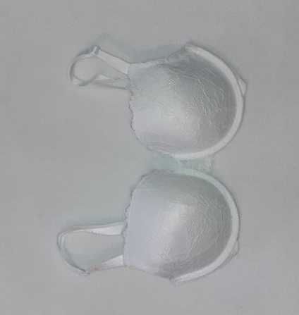 Женское бельё. Прекрасный фирменный бюстгальтер UK 34DD, EUR 75DD