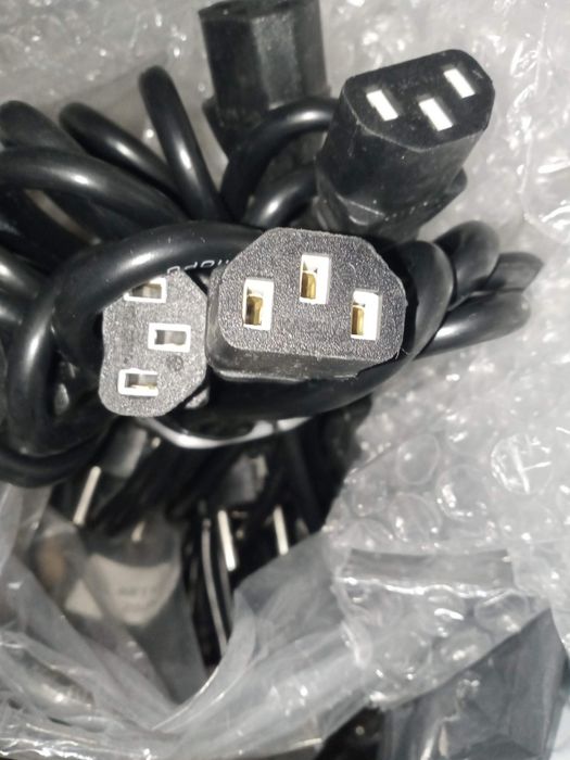 Кабель питающий новый