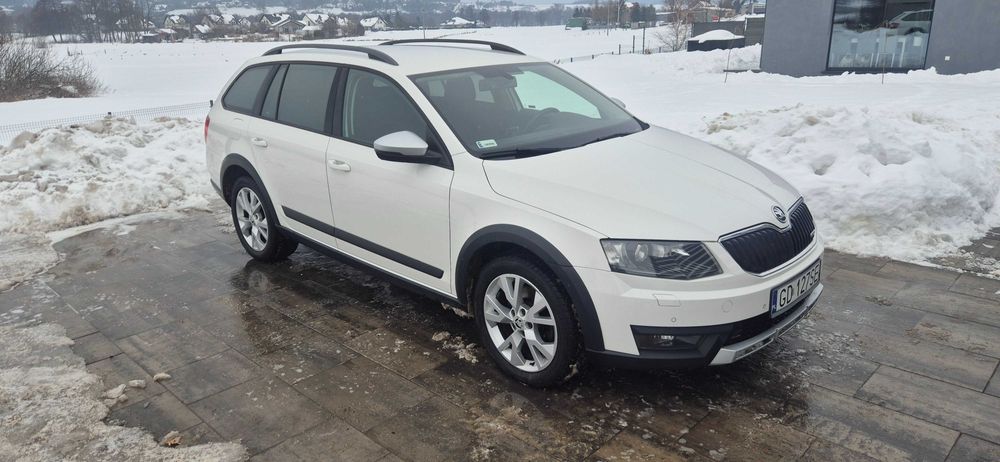 Skoda Octavia Scout 2.0 tdi 184km DSG 4x4 Polski salon bezwypadkowa