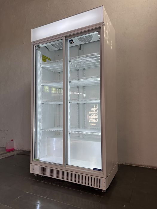Duża witryna Chlodziarka 120 cm UBC 900 l . 2018 r