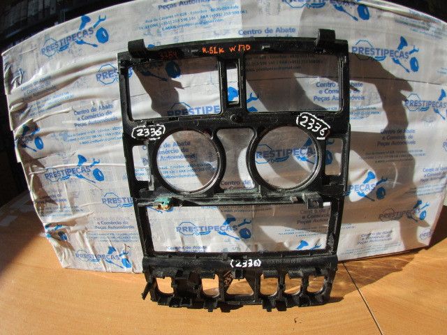 Moldura da consola central / rádio / aro MERCEDES-BENZ SLK (R170)