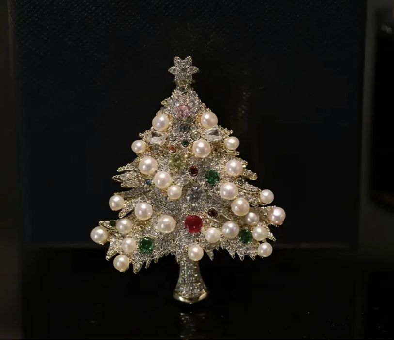 Модная брошь рождественская ёлка Элегантный подарок.Бижутерия.