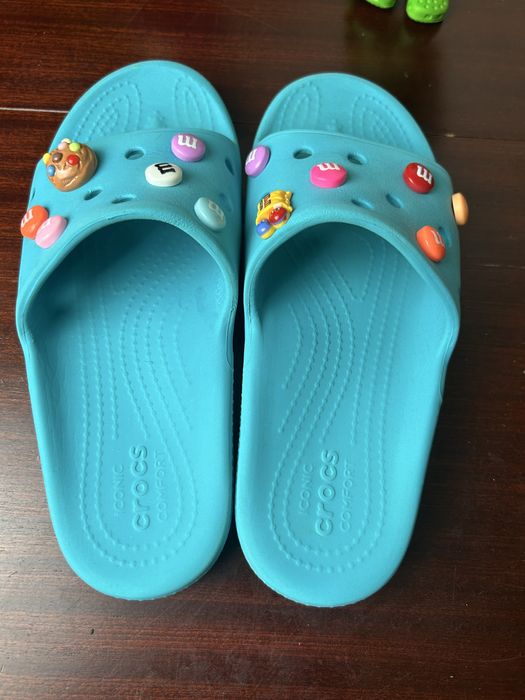 Crocs Classic Slide Jibbitz M&Ms