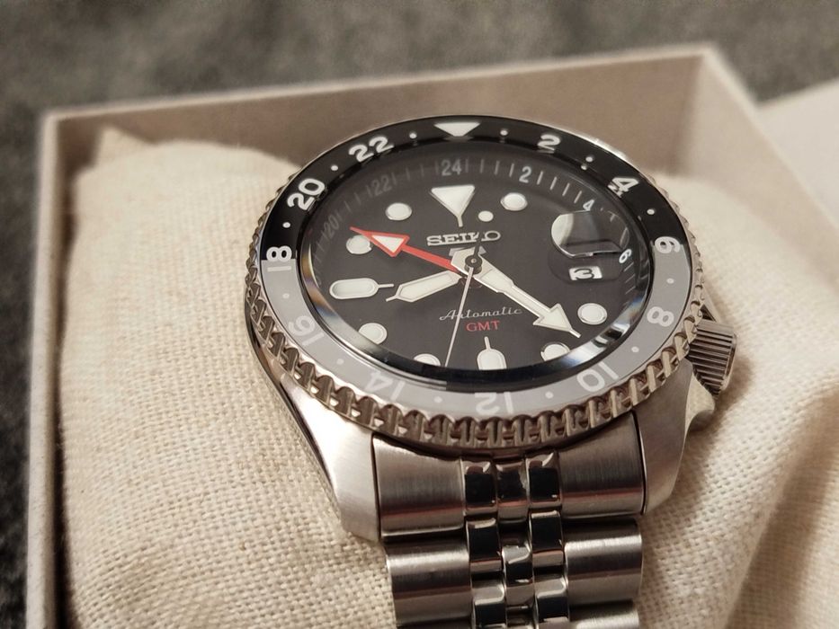 б.в. Made in Japan Seiko 5 SSK001 GMT механіка 4R34 наручний годинник
