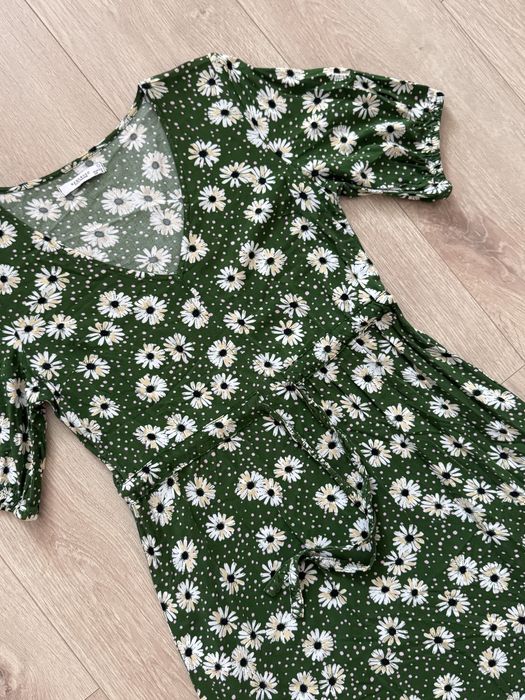 Używana sukienka midi Reserved zielona XS 34