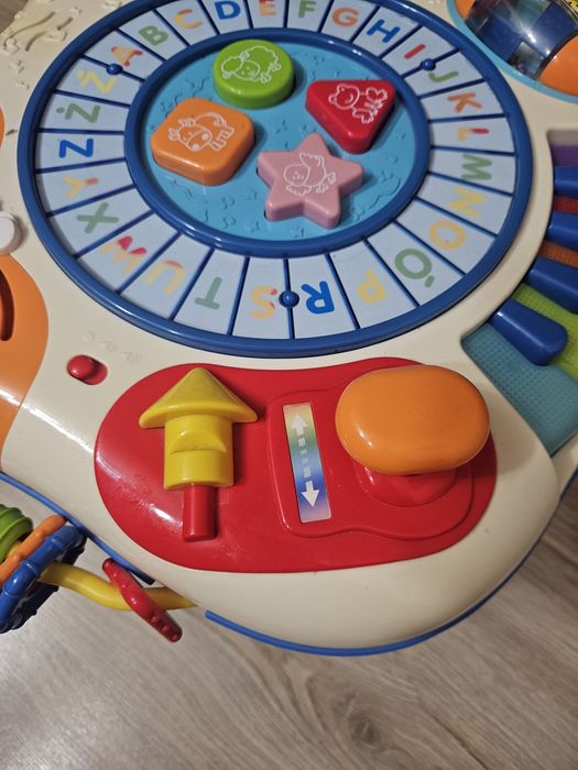 Stolik interaktywny fisher price
