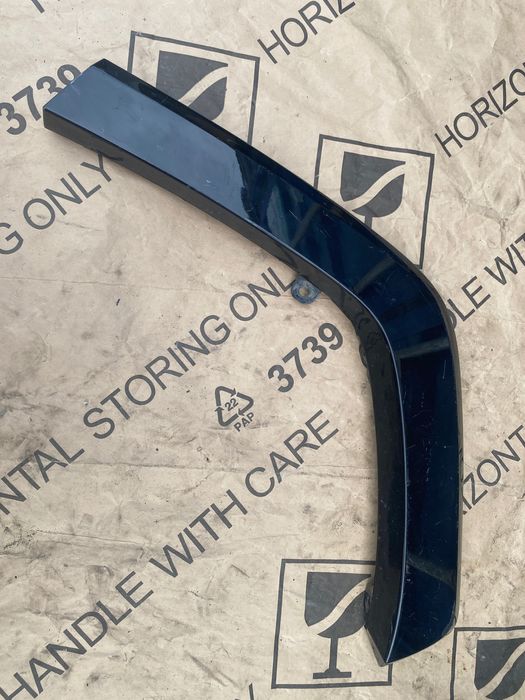 Toyota Rav4 V 18- listwa błotnika tylna tył lewa idealna oryginał