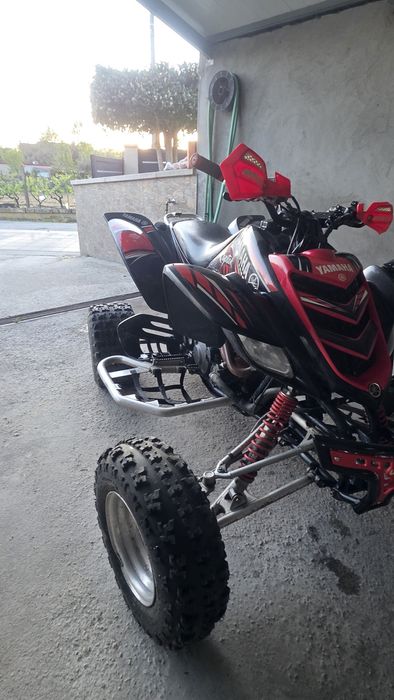 Yamaha raptor 660