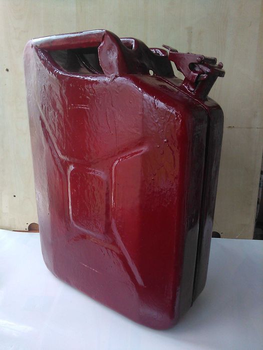 КАНИСТРА ( 20 л., 1985 )