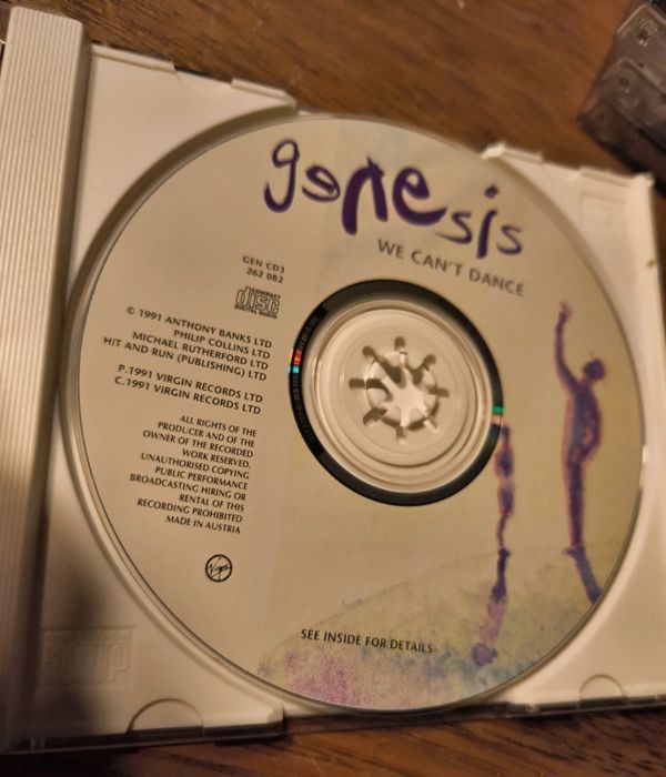 CD Genesis - we can't dance