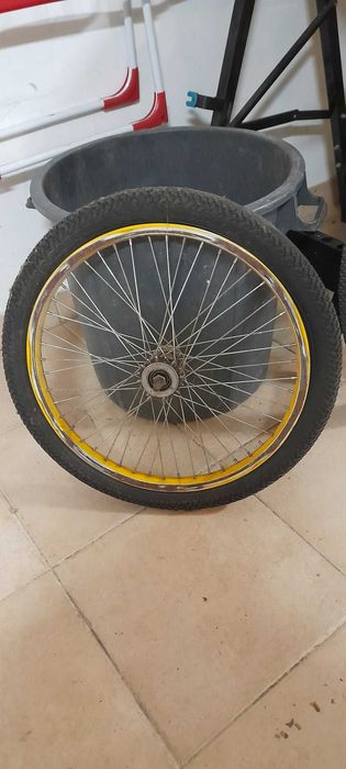 2 Rodas BMX raio 24cm