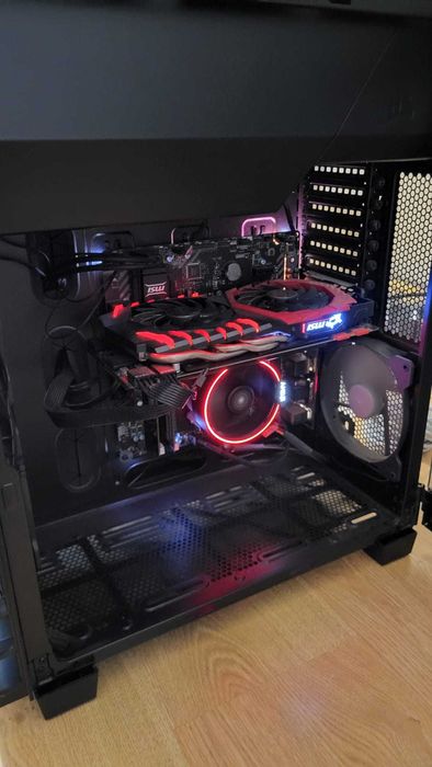 Computador desktop -  Ryzen 7 1700 + GeForce GTX 1080 8GB