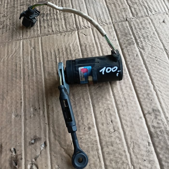 Audi A-6 C-5 1, 9 TDI potencjometr gazu