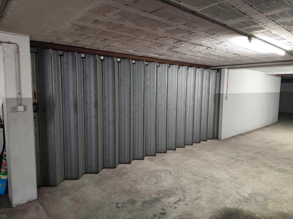 Garagem Armazem Maia