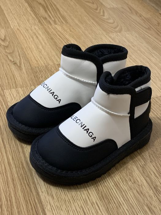 Уги дитячі нові