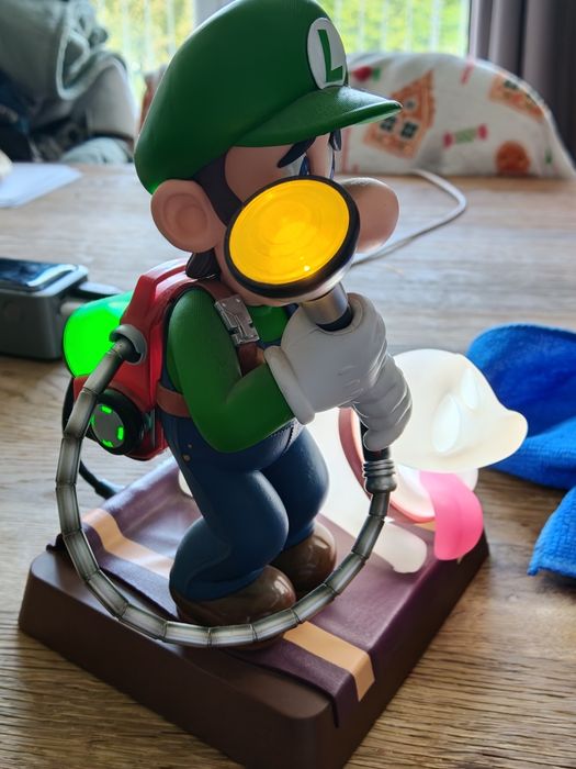 Figurka / Lampka Luigi's mansion