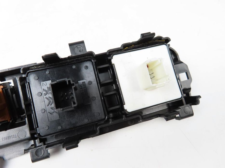 Interruptor / Botão Vidros Ds Ds 4 / Ds 4 Crossback Ref: