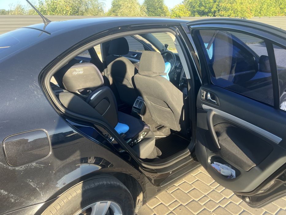 Skoda Octavia 2012 VIN TMBCK41Z4CB155414 фото оголошення 8 з 13