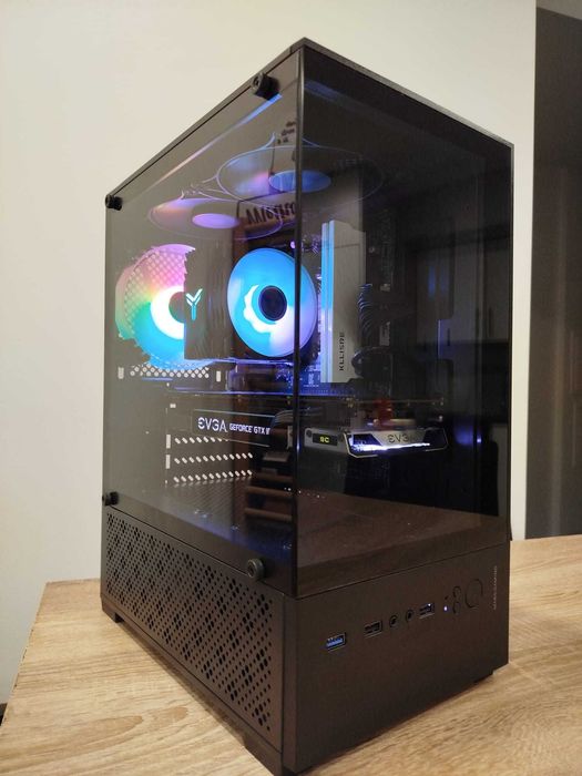 i5-8500 + GTX 1080 + 32GB DDR4 + 512 GB