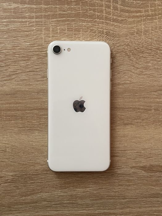 iPhone se 2 не працює екран